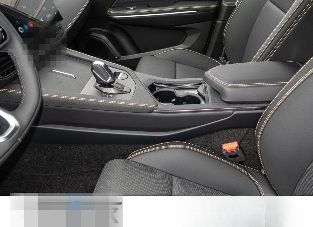 Lynk&Co 01 PHEV More (GX6/CX11) foto 12