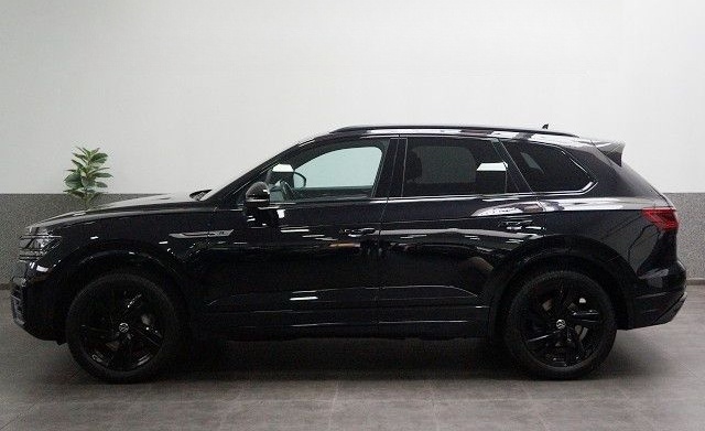 Volkswagen Touareg 3.0 V6 TDI 4M 2X R-Line Pano Leder  AHK foto 6