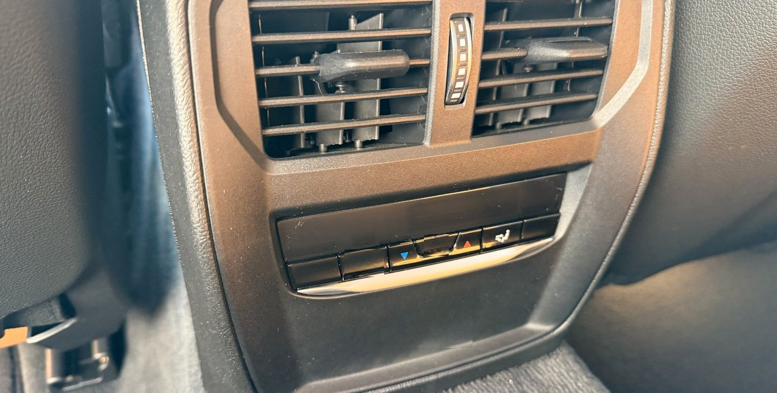 BMW 318i M Sport Laser Head Up H&K 19 Zoll 360 Autom foto 14