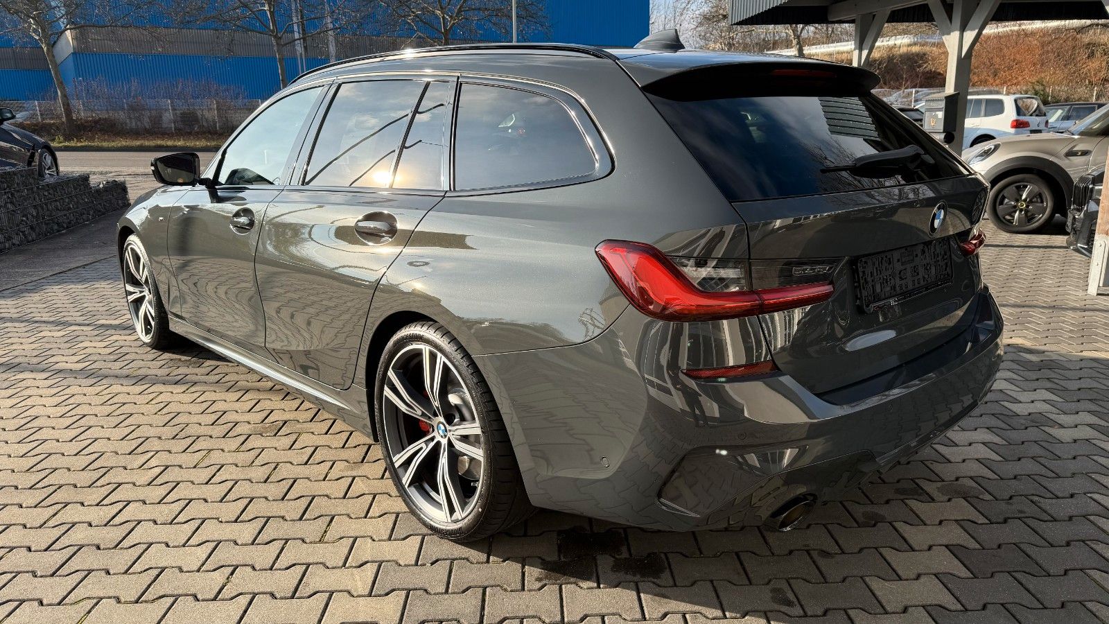 BMW 318i M Sport Laser Head Up H&K 19 Zoll 360 Autom foto 4