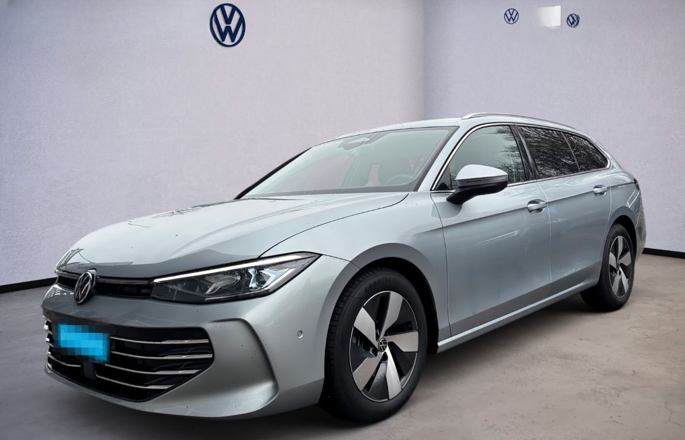 Volkswagen Passat Variant 2.0 TDI Elegance DSG AHK NAVI ACC foto 2