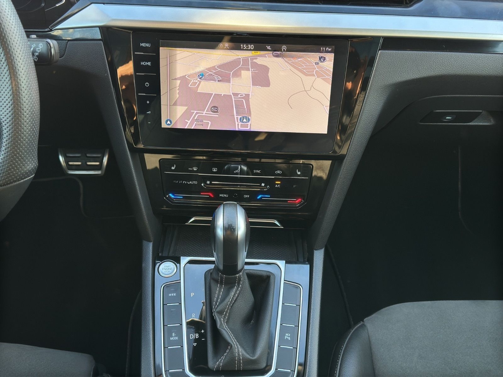 Volkswagen Arteon R-Line eHybrid*HUD*LEDER*NAVI*PANOR*360* foto 17