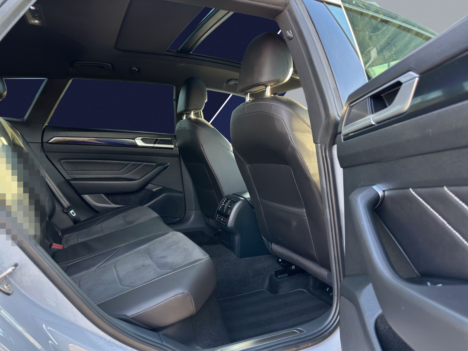 Volkswagen Arteon R-Line eHybrid*HUD*LEDER*NAVI*PANOR*360* foto 24