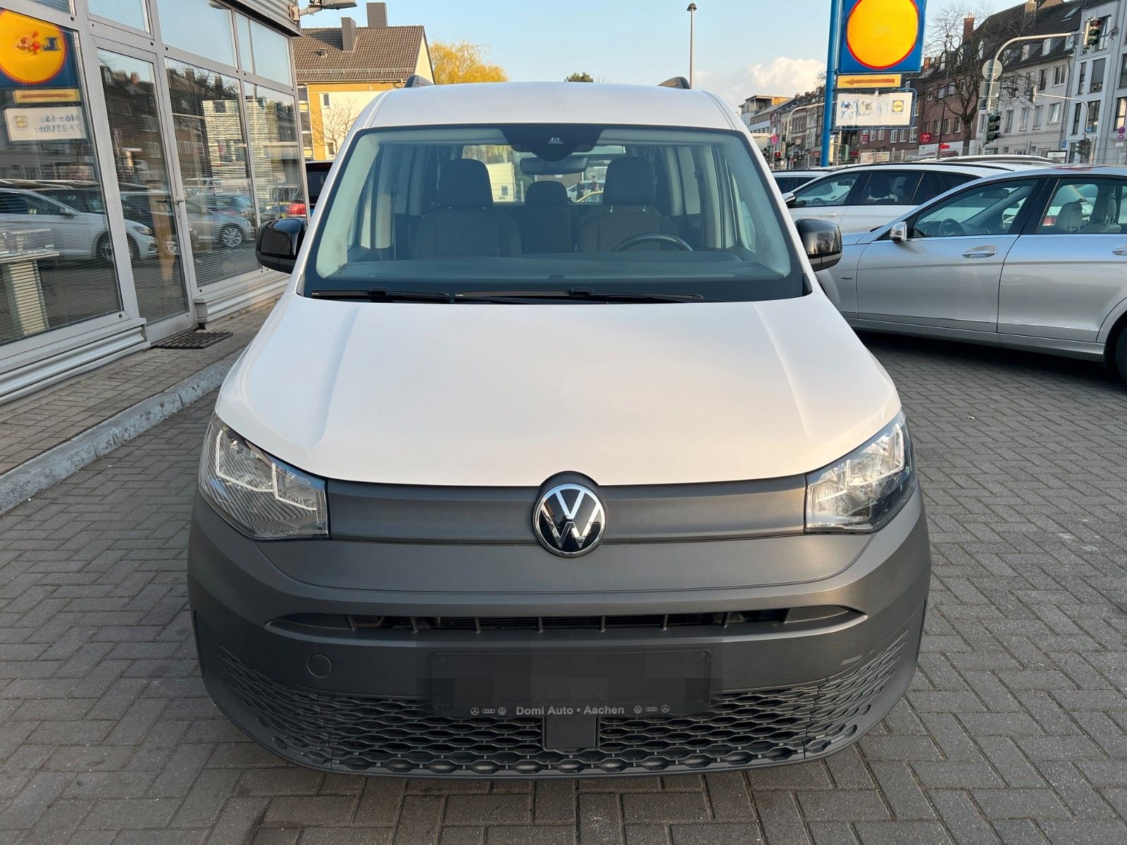 Volkswagen Caddy California 2.0 TDI Miniküche + Klappbett foto 2