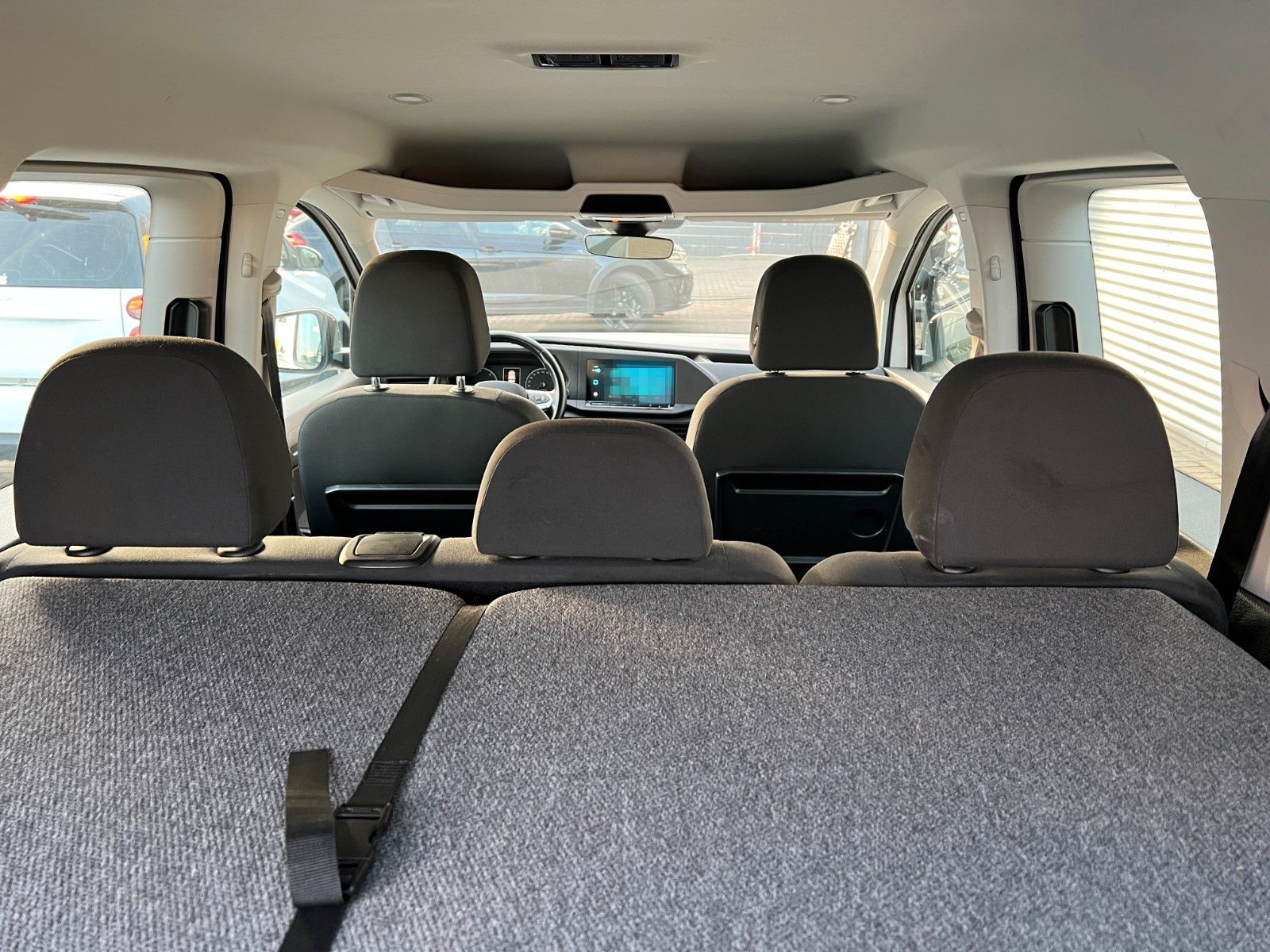 Volkswagen Caddy California 2.0 TDI Miniküche + Klappbett foto 24