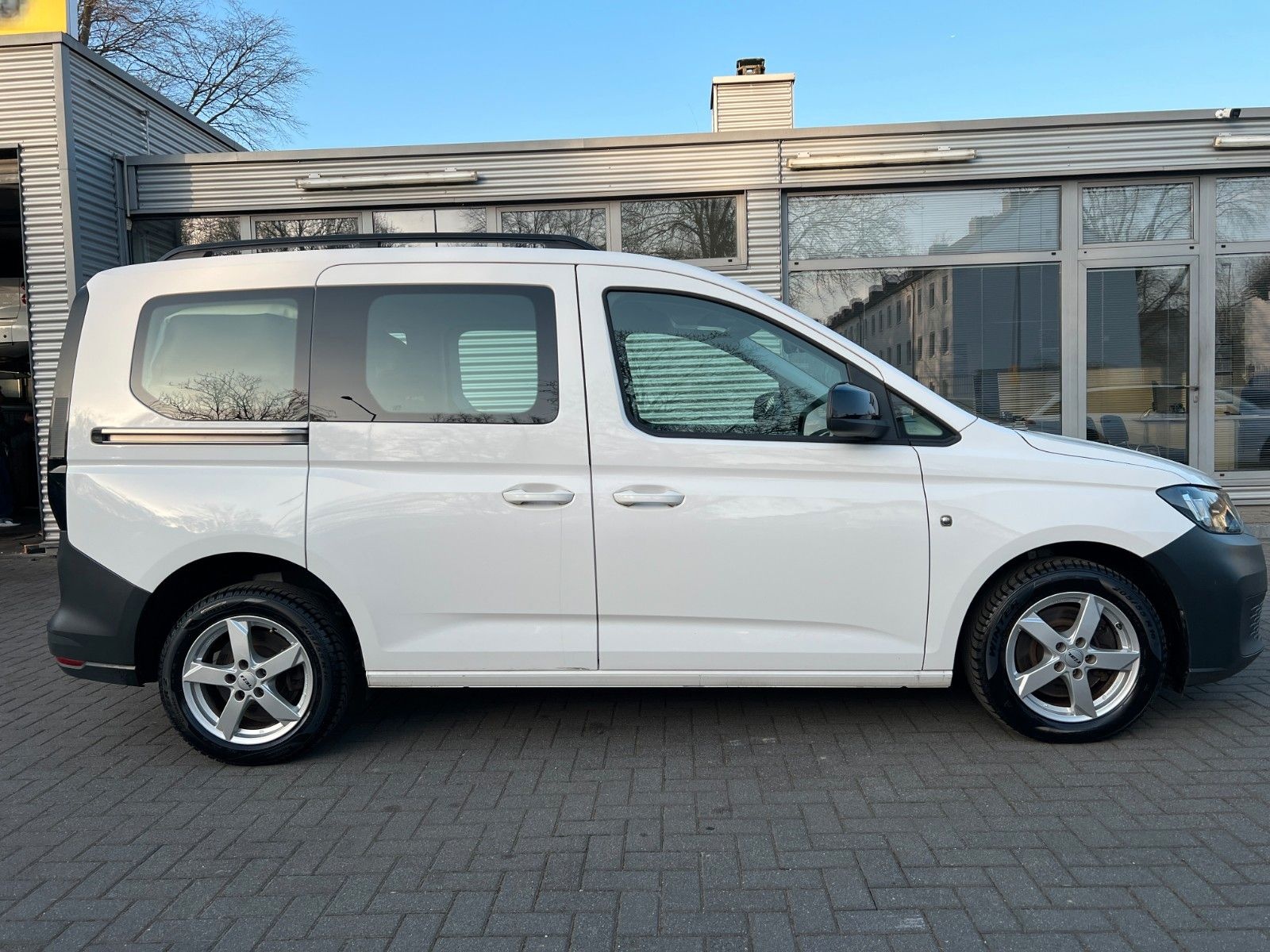 Volkswagen Caddy California 2.0 TDI Miniküche + Klappbett foto 4