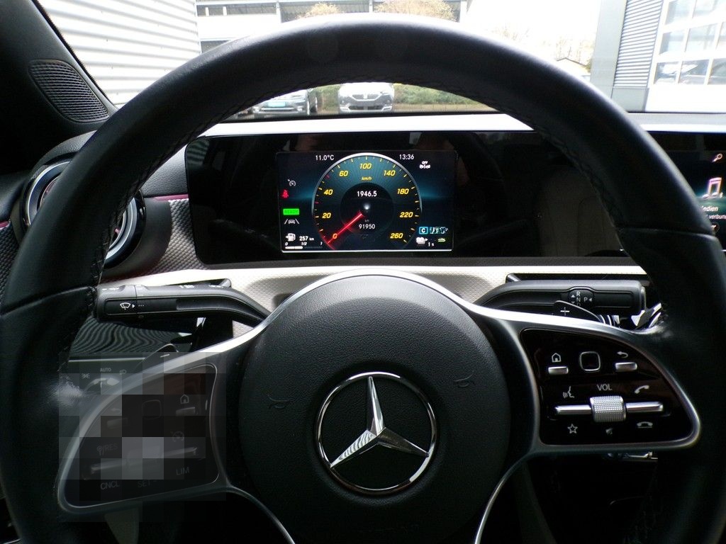 Mercedes-Benz A 250 e Advanced *NAVI*Night-Paket (AMG)*LED*RüF foto 12