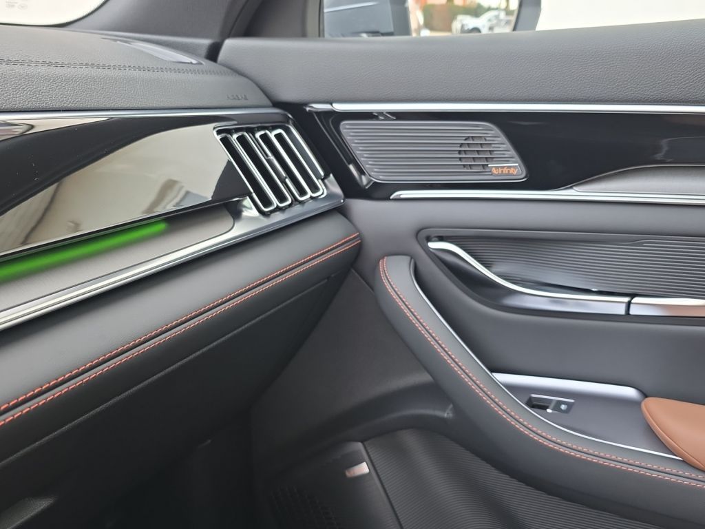 BYD SEAL U DM-i Comfort foto 20