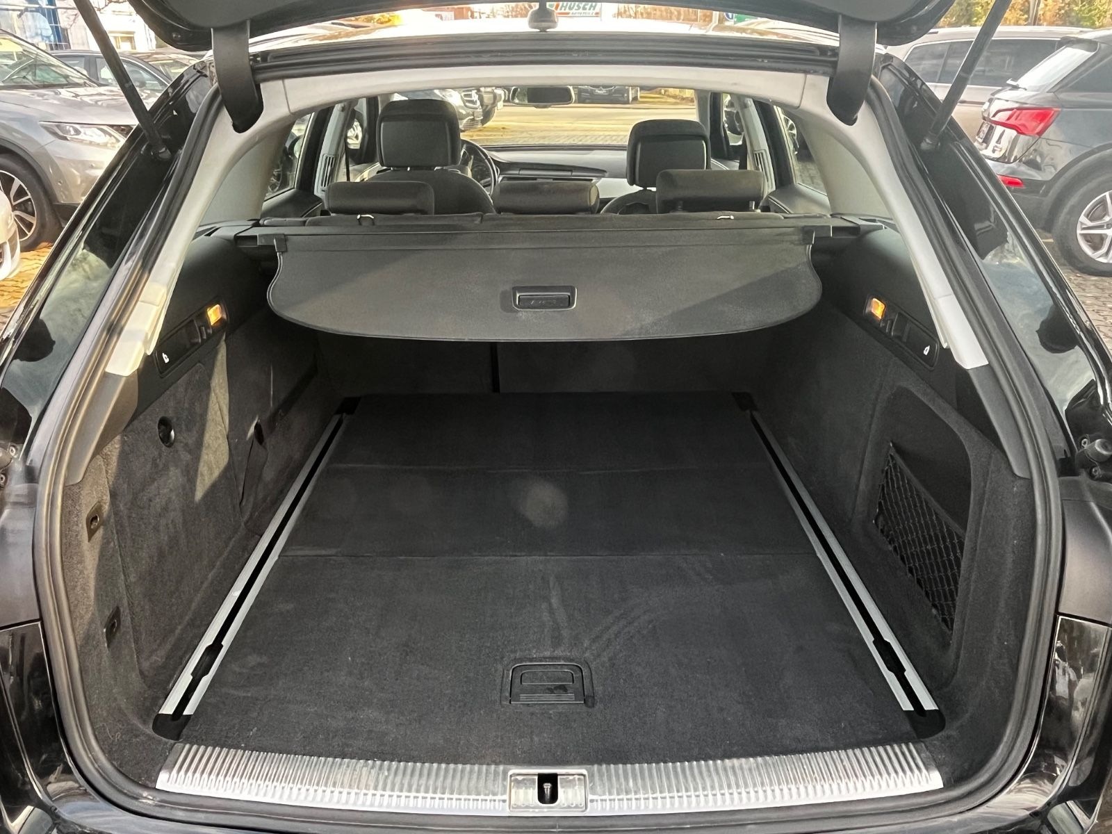 Audi A6 Avant 2.0 TDI *Navi/PDC/Kamera* foto 8