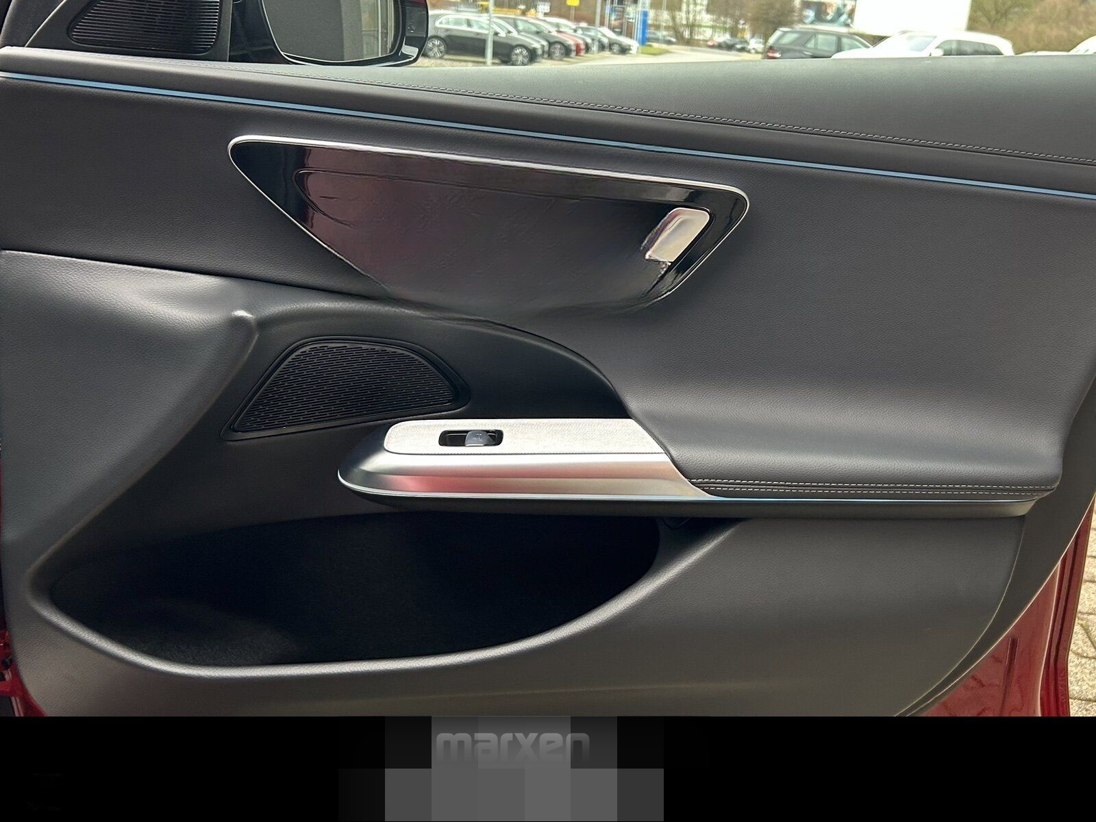 Mercedes-Benz E 300 de 4M T AMG Pano+AHK+360°+Night+Memory+Win foto 17