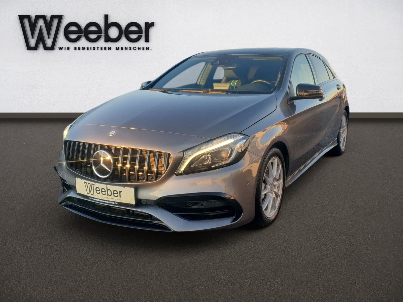 Mercedes-Benz A 220 4Matic AMG Line *PANO*HARMAN KARDON*APP CO foto 2