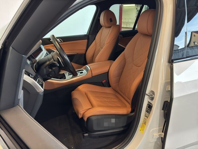 BMW X5 xDrive40d M Sport Navi.LED.HarmKard.360°.ACC foto 8