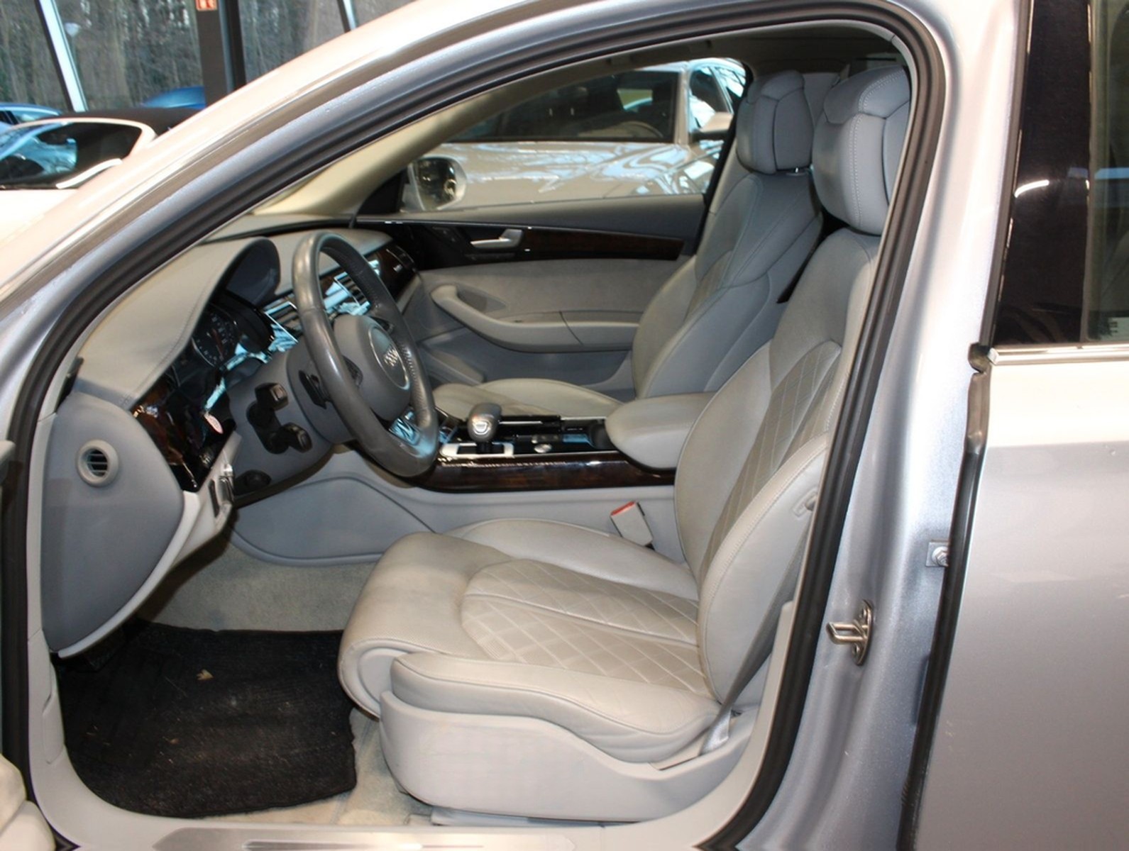 Audi A8 4.0 TFSI tiptronic quattro*1.Hand Matrix-LED foto 14