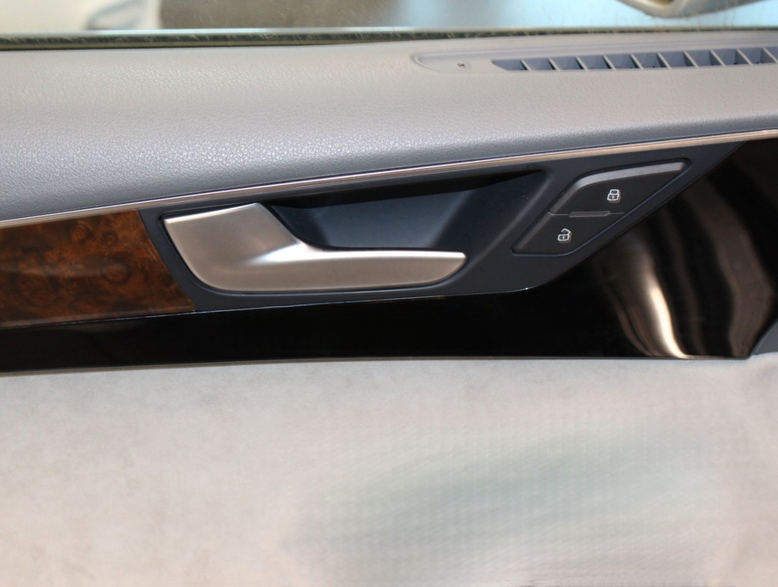Audi A8 4.0 TFSI tiptronic quattro*1.Hand Matrix-LED foto 16