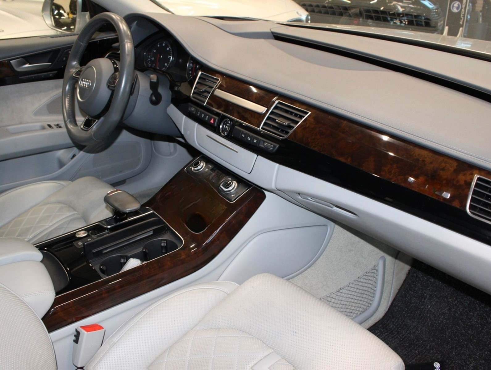Audi A8 4.0 TFSI tiptronic quattro*1.Hand Matrix-LED foto 10
