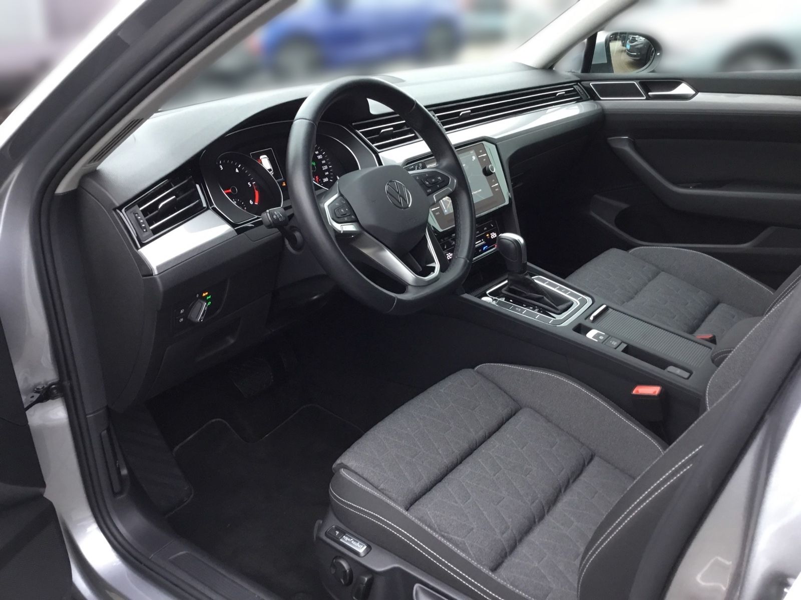 Volkswagen Passat Variant 2.0 TDI DSG BUSINESS +LED +ACC +R foto 9