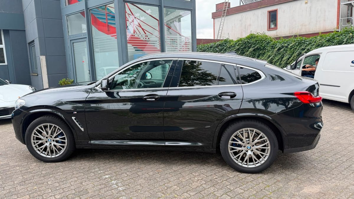 BMW X4 xDrive 30 i M Sport foto 2