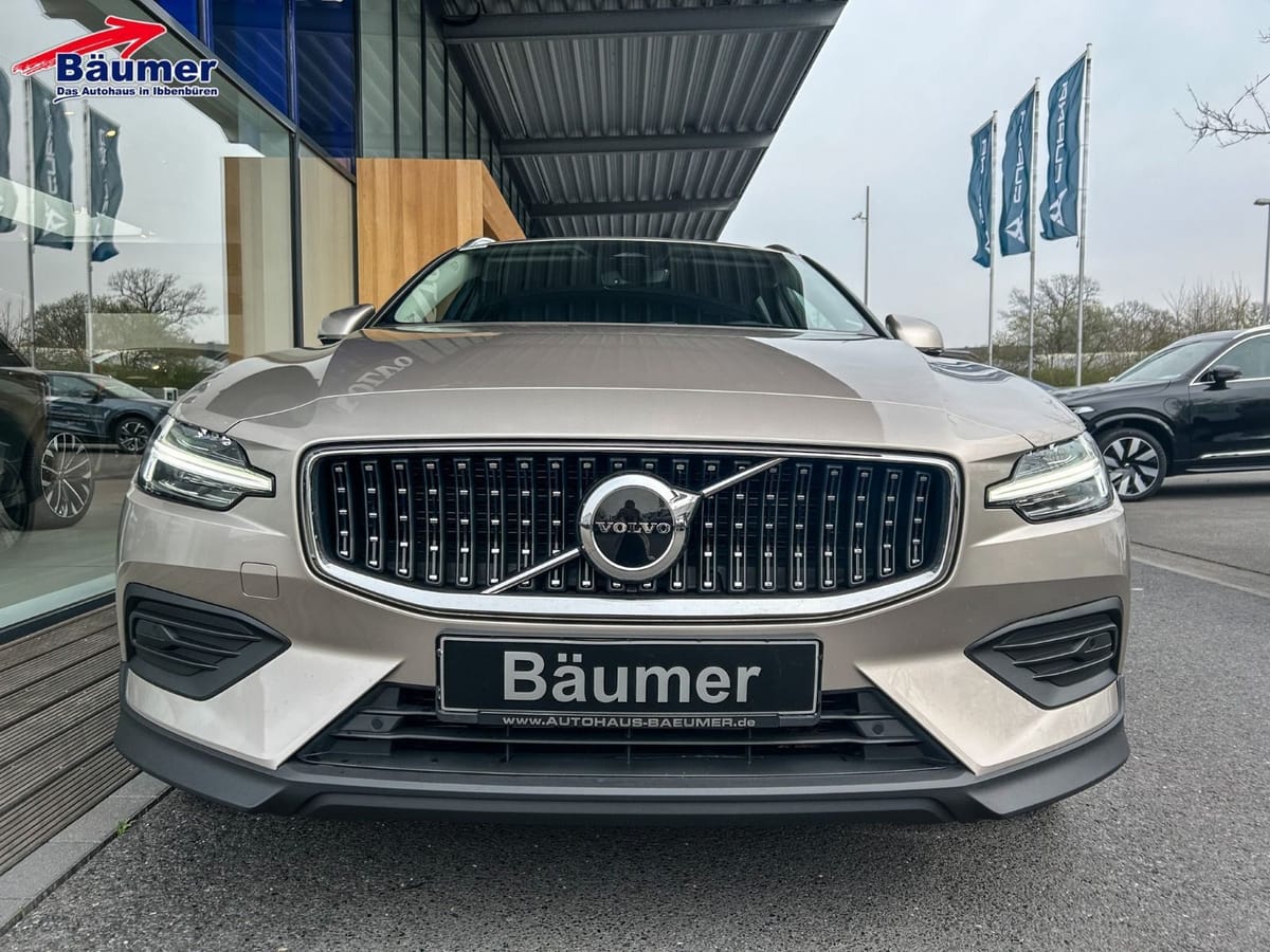 Volvo V60 Cross Country B4 Plus AWD Geartronic Diesel foto 7