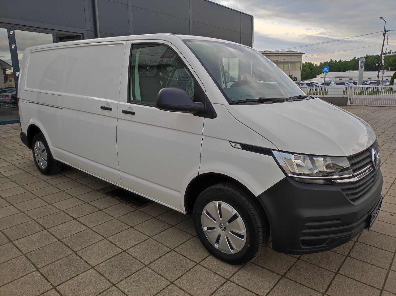 Volkswagen T6.1 Kasten 2.0 TDI Lang HKL AHK SHZ PDC GRA App foto 12