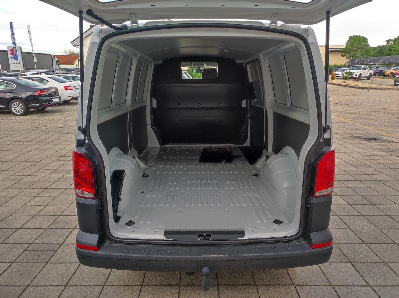 Volkswagen T6.1 Kasten 2.0 TDI Lang HKL AHK SHZ PDC GRA App foto 7