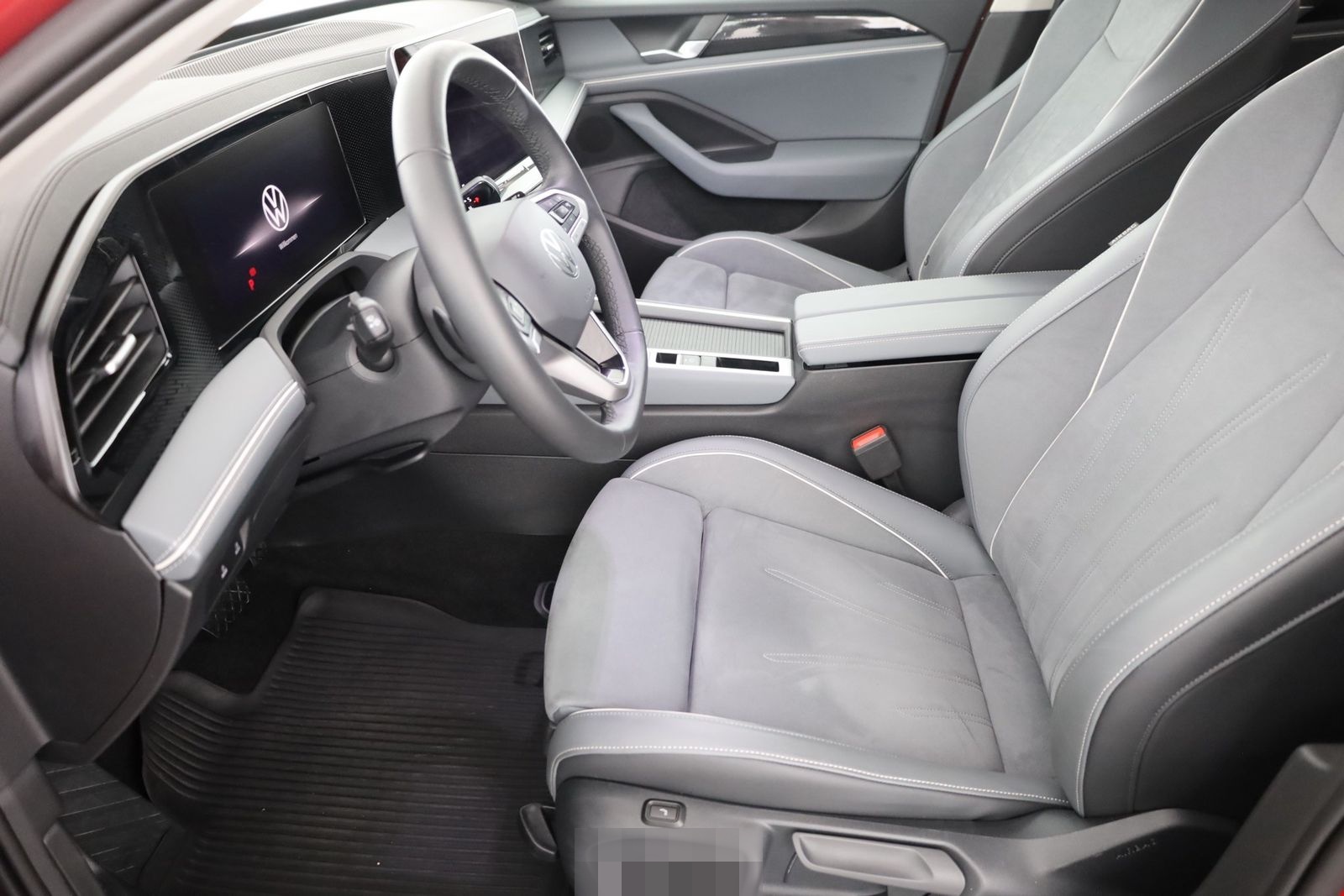 Volkswagen Passat Variant 2.0 TDI 4M DSG LED ACC Navi AHK foto 21