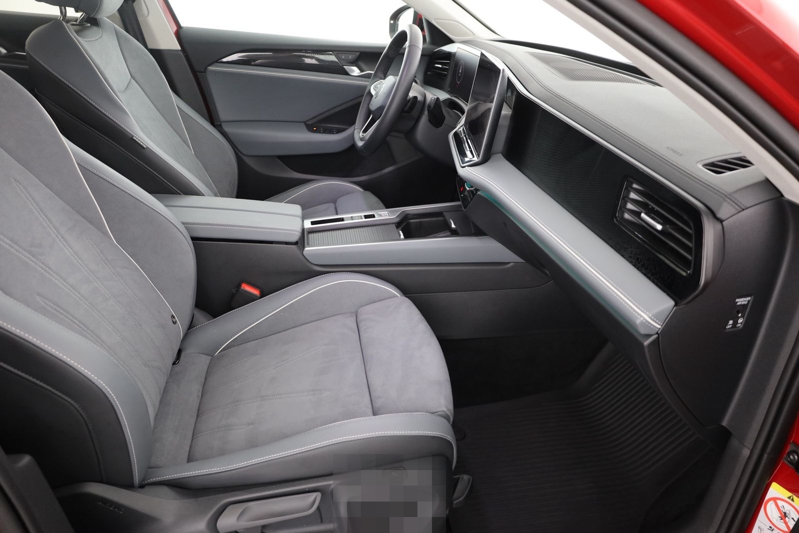 Volkswagen Passat Variant 2.0 TDI 4M DSG LED ACC Navi AHK foto 22