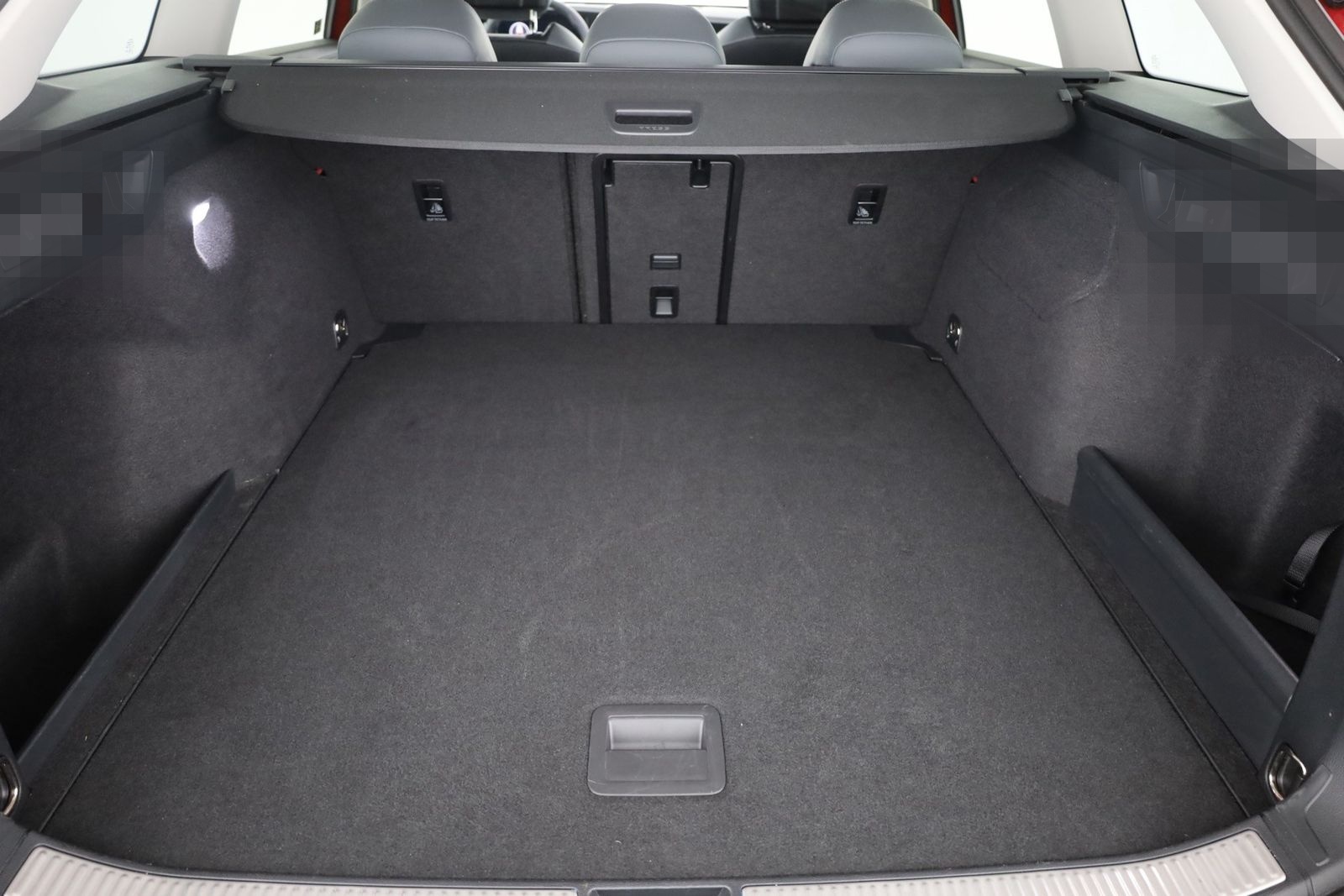 Volkswagen Passat Variant 2.0 TDI 4M DSG LED ACC Navi AHK foto 24