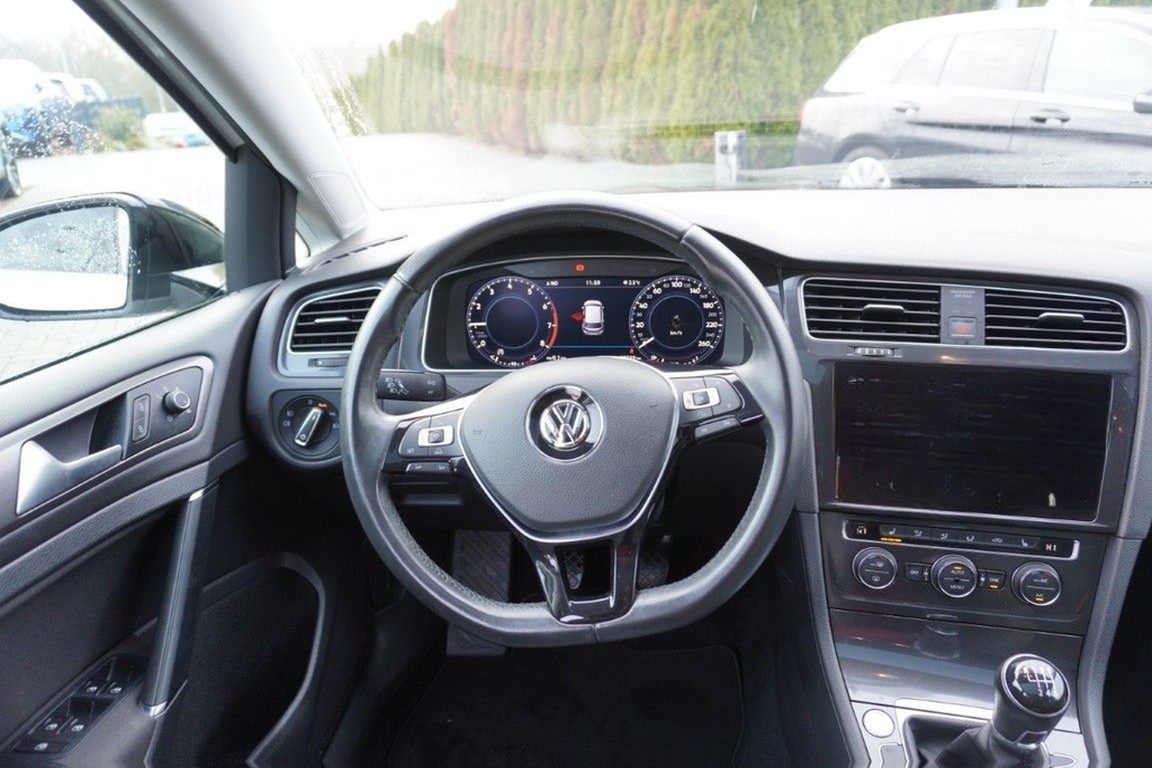 Volkswagen Golf VII 1.0 TSI LED Navi Schiebedach Kamera AHK foto 16