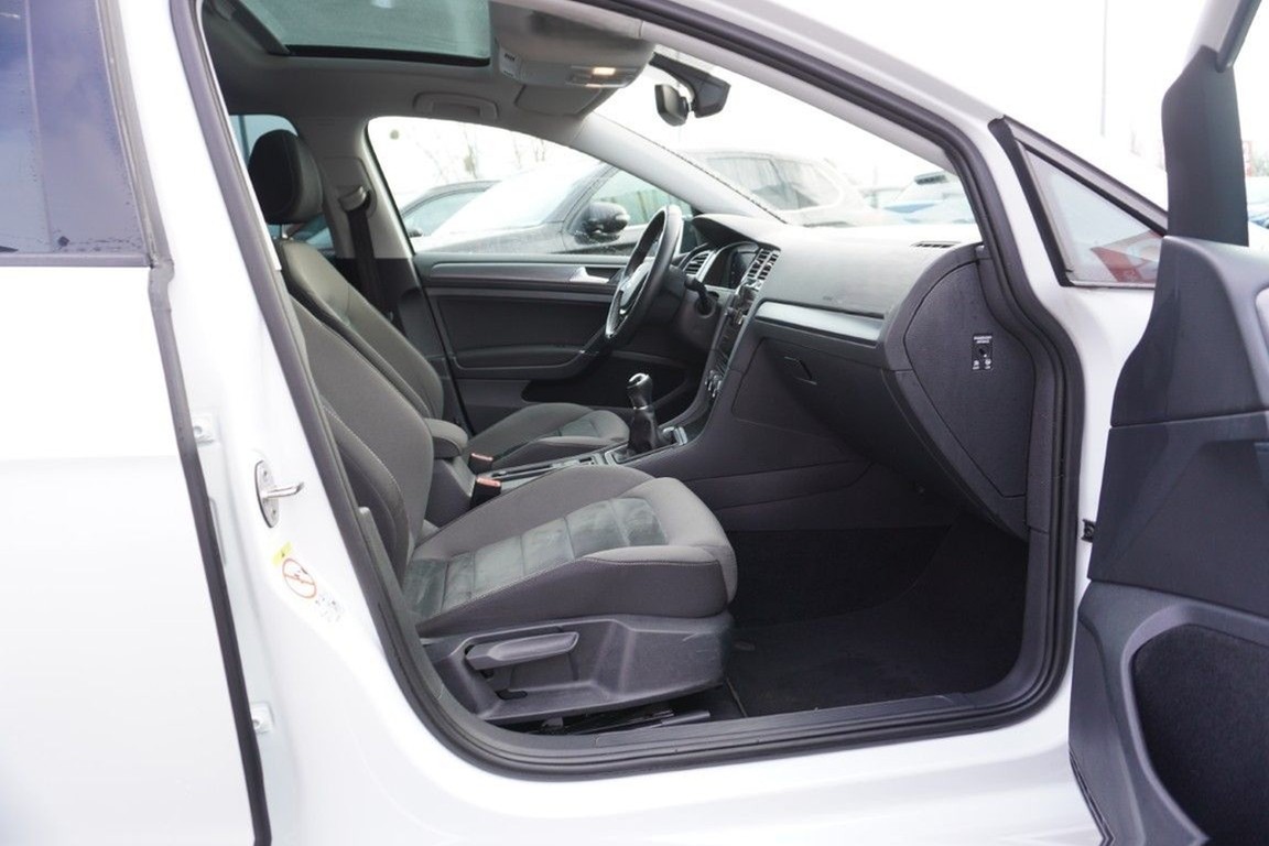 Volkswagen Golf VII 1.0 TSI LED Navi Schiebedach Kamera AHK foto 8