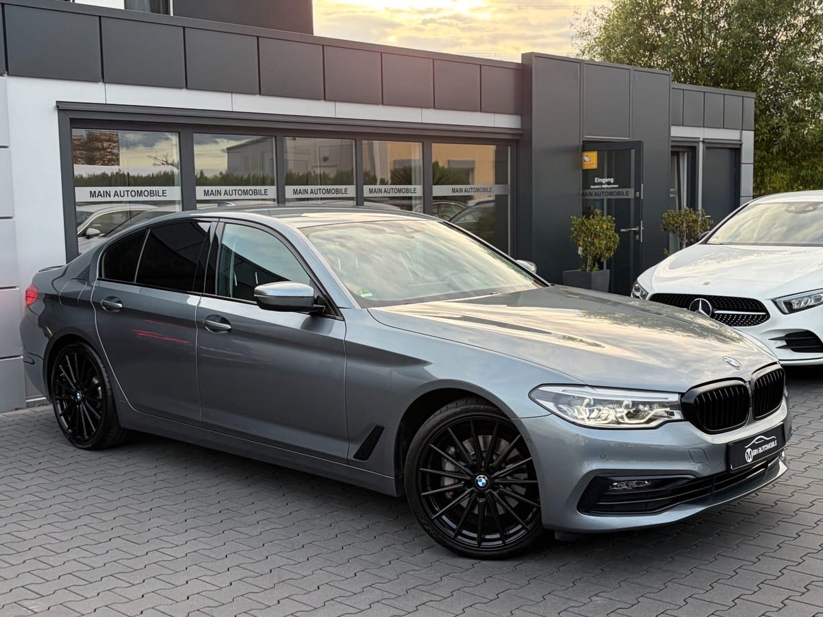 BMW 530 i Limo Sport Line LED AHK HUD Kamera 20 Zoll