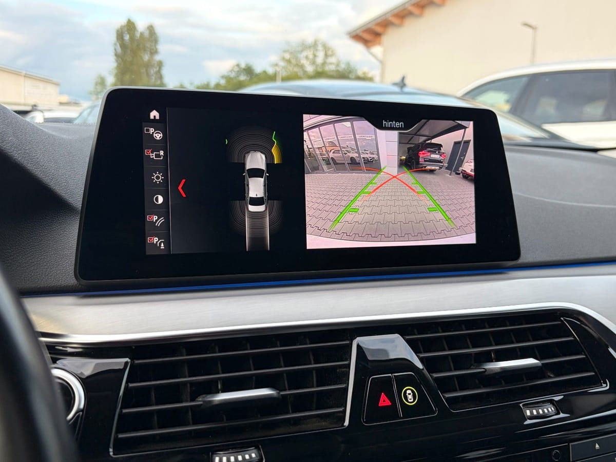 BMW 530 i Limo Sport Line LED AHK HUD Kamera 20 Zoll foto 12