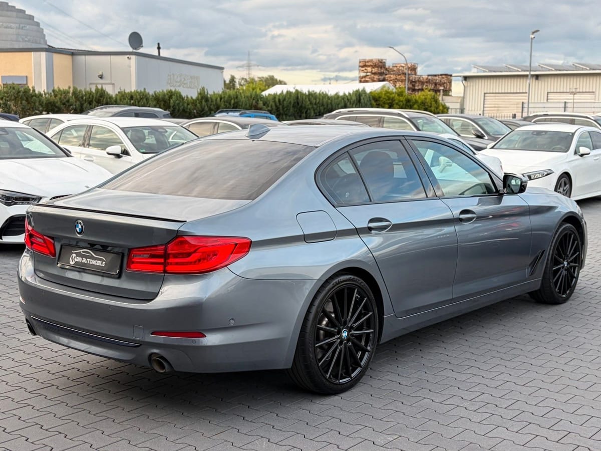 BMW 530 i Limo Sport Line LED AHK HUD Kamera 20 Zoll foto 5