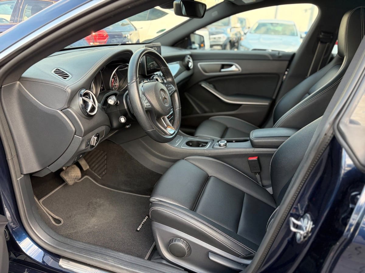 Mercedes-Benz CLA 220 d Coupe AMG-Sport Edition*LED*R-Kamera* foto 9