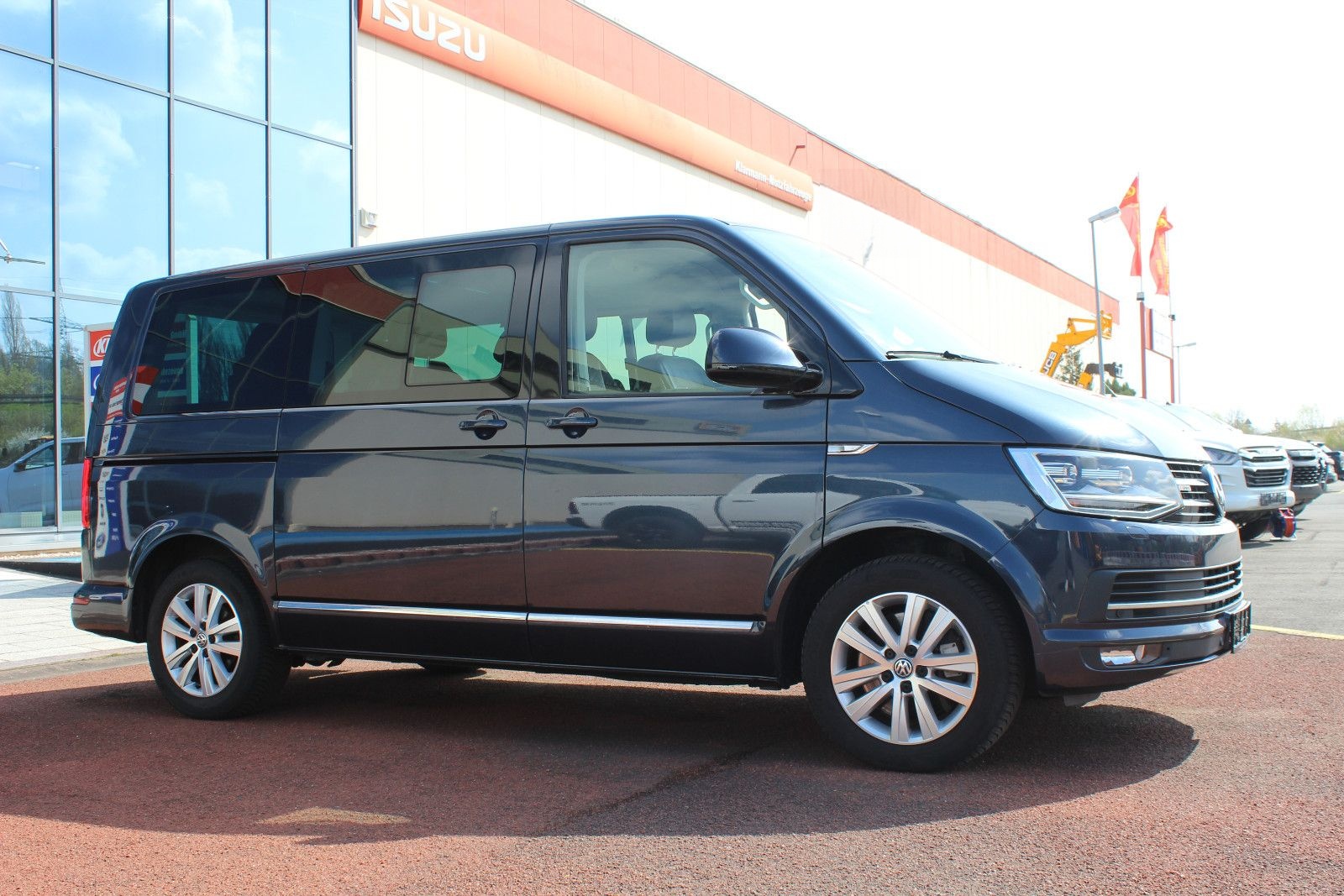 Volkswagen T6 Multivan Highline 4Motion/DSG/Leder/Navi/AHK/ foto 6