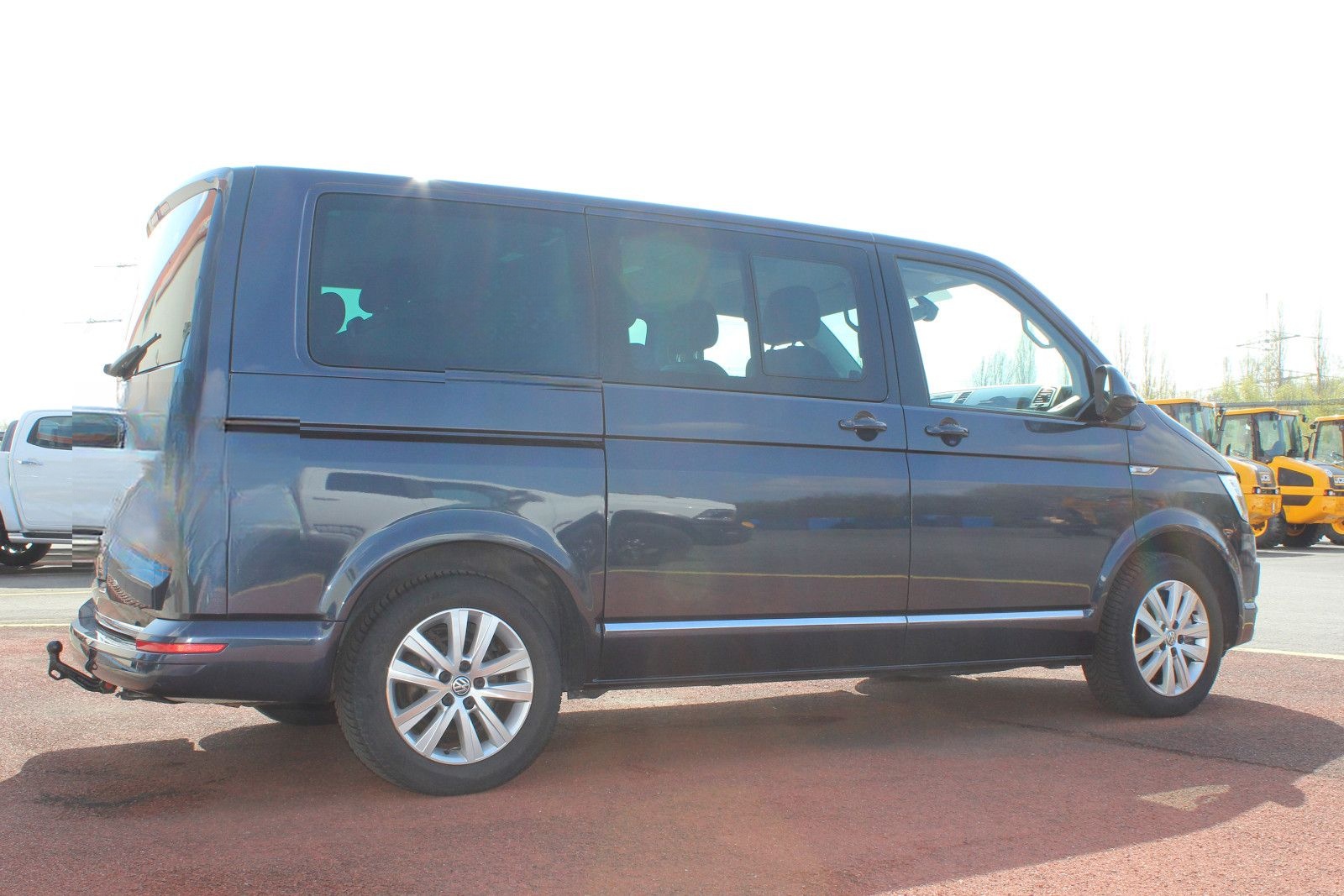 Volkswagen T6 Multivan Highline 4Motion/DSG/Leder/Navi/AHK/ foto 7