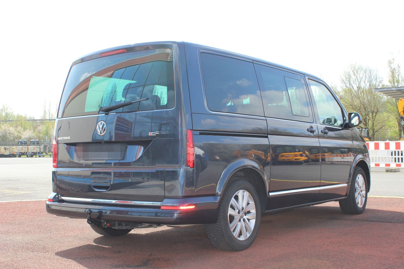 Volkswagen T6 Multivan Highline 4Motion/DSG/Leder/Navi/AHK/ foto 8