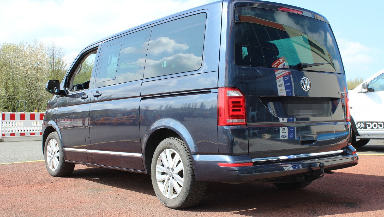 Volkswagen T6 Multivan Highline 4Motion/DSG/Leder/Navi/AHK/ foto 10