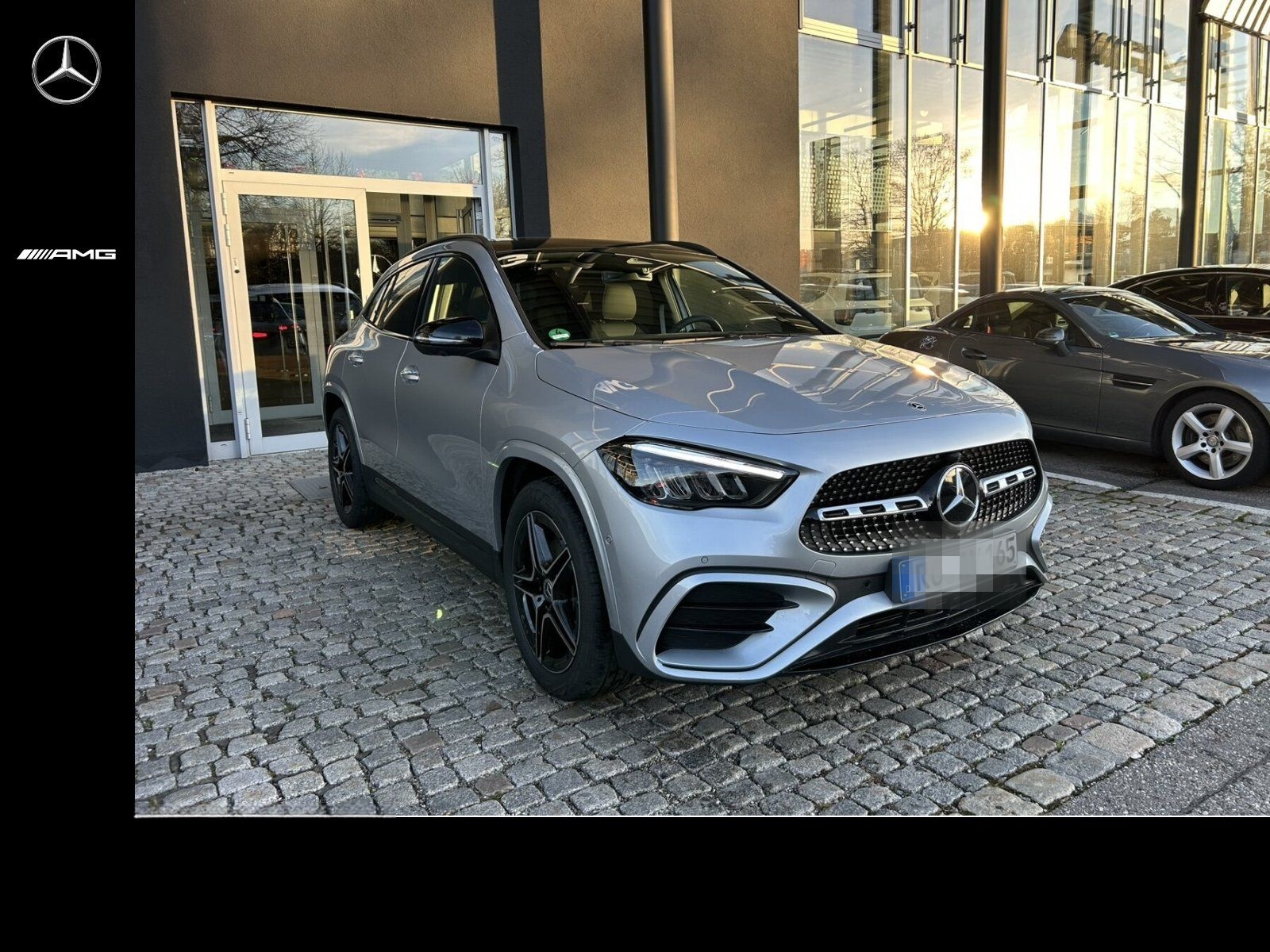 Mercedes-Benz GLA 200 AMG Special Edition Pano AHK LED 360° foto 3