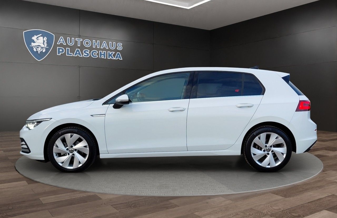 Volkswagen Golf VIII 1.5 eTSI DSG Style AHK+PANORAMA+KAMERA foto 8
