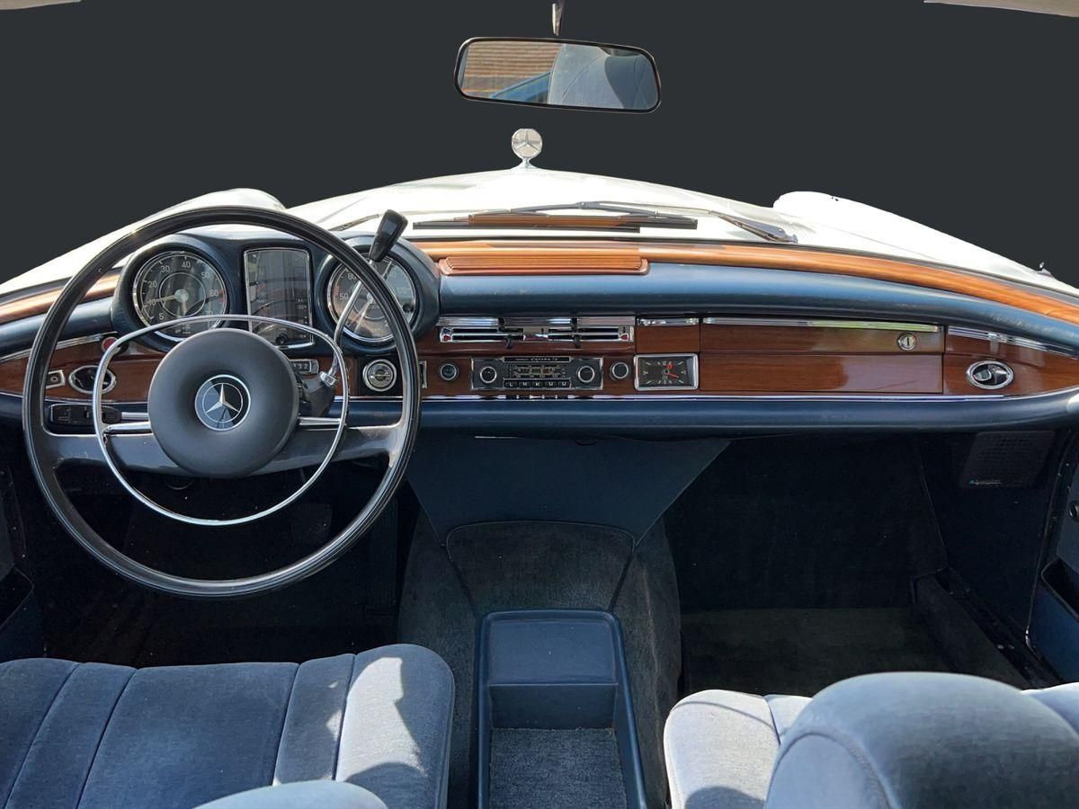 Mercedes-Benz 280 SEC Coupe-seltene Farbe*Blaues Velour* foto 14