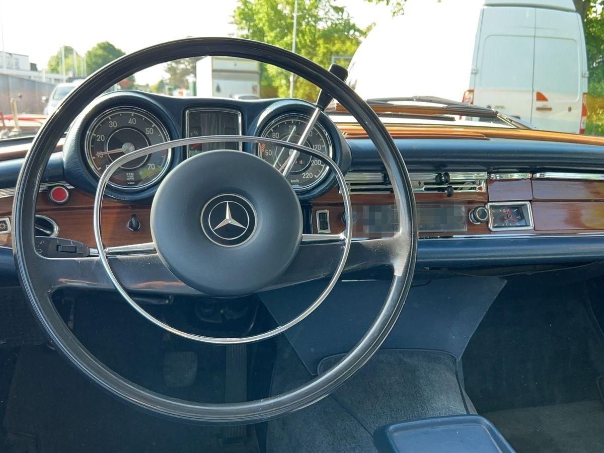 Mercedes-Benz 280 SEC Coupe-seltene Farbe*Blaues Velour* foto 18