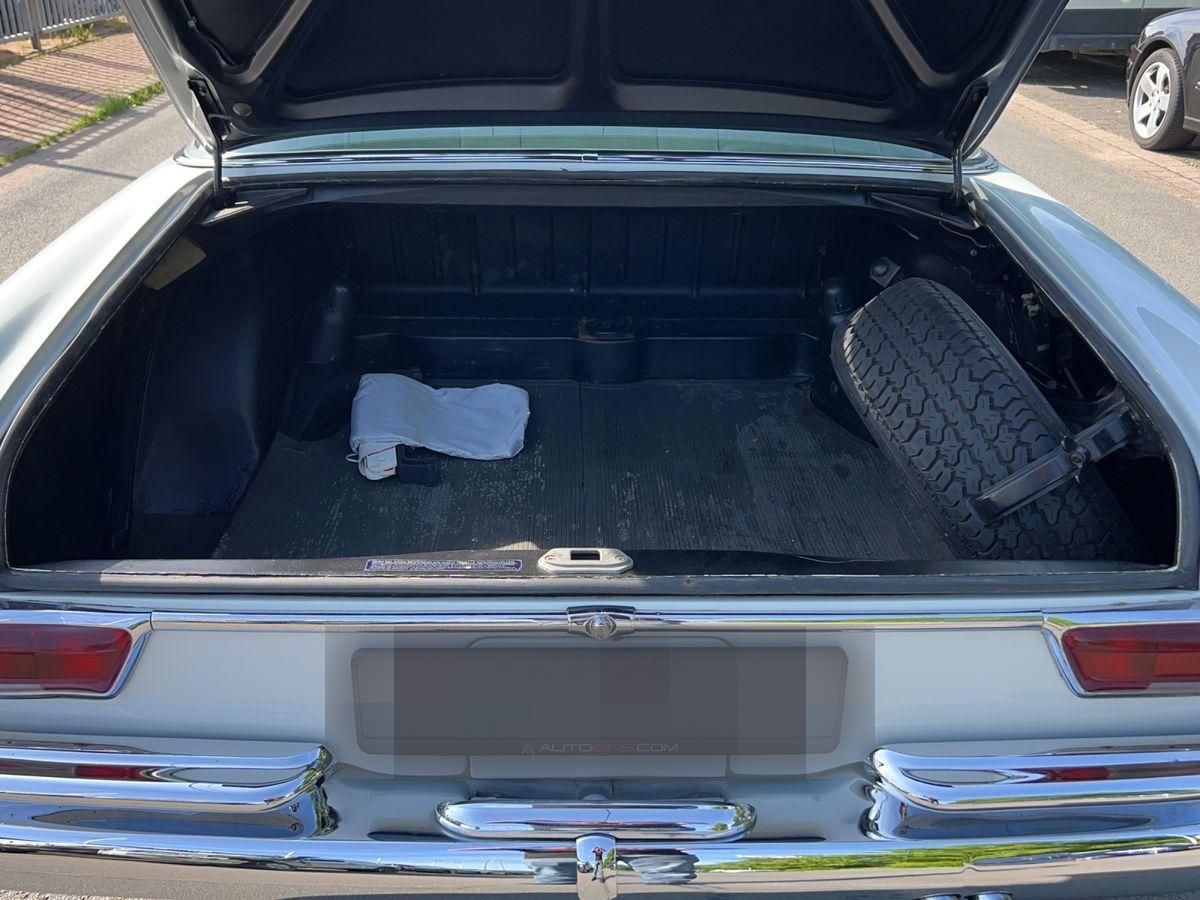 Mercedes-Benz 280 SEC Coupe-seltene Farbe*Blaues Velour* foto 19