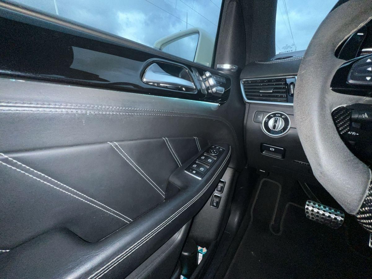 Mercedes-Benz GLE 63 S AMG 4Matic*Pano*KeylessGo*Ambiente* foto 17