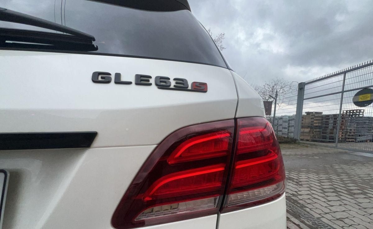 Mercedes-Benz GLE 63 S AMG 4Matic*Pano*KeylessGo*Ambiente* foto 18