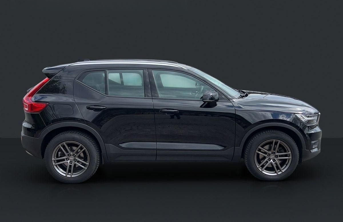 Volvo XC40 Momentum 2WD*LED*Navi*Tempo* foto 7