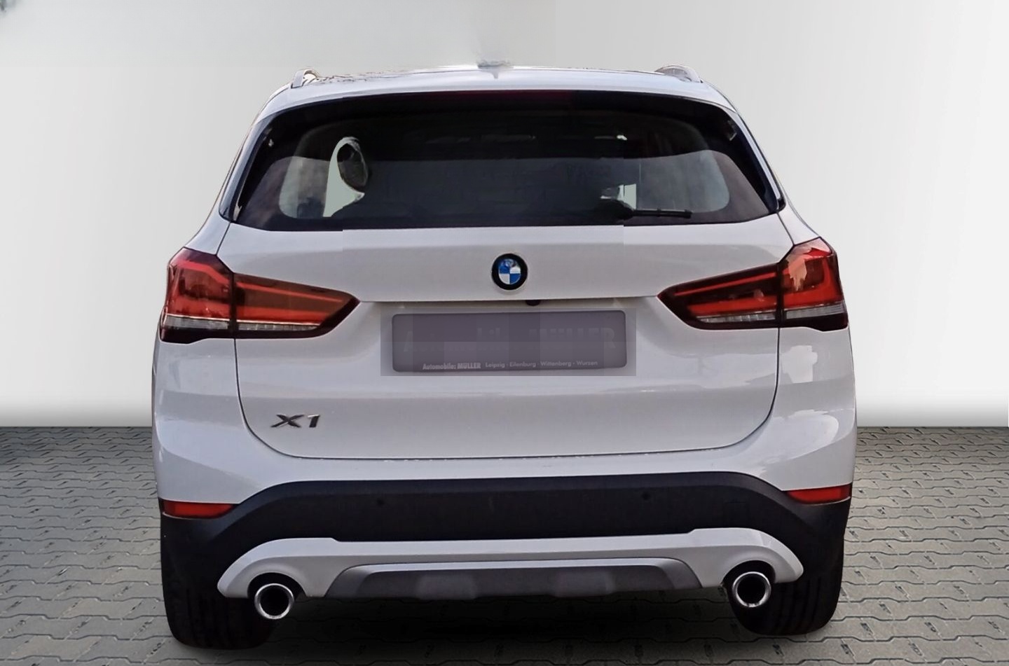 BMW X1 sDrive18d xLine KAMERA+SHZG+PDC+LED+DAB+NAVI+ foto 5