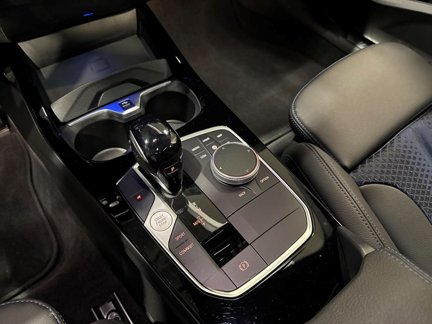 BMW 220 Gran Coupe d xDRIVE M-Sport E-Sitze LED HUD  foto 13