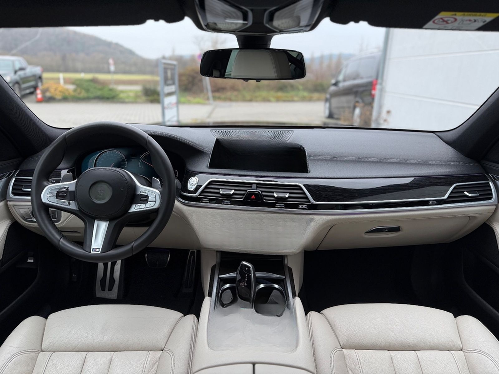 BMW 740d xDrive/M-Paket/HUD/Memoy/Softcl./20"/Ambi./ foto 24