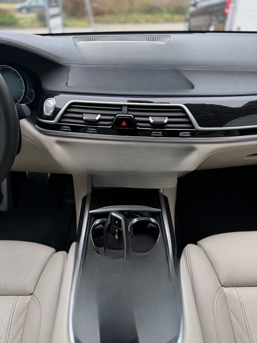 BMW 740d xDrive/M-Paket/HUD/Memoy/Softcl./20"/Ambi./ foto 25