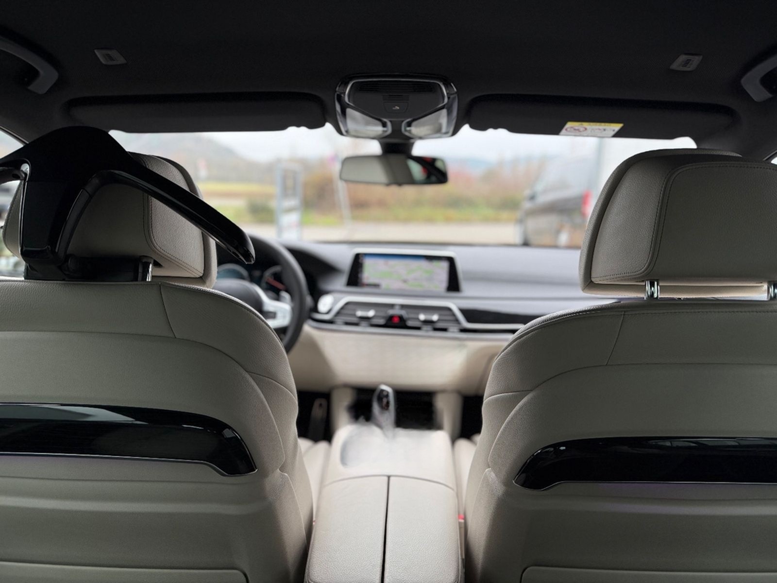 BMW 740d xDrive/M-Paket/HUD/Memoy/Softcl./20"/Ambi./ foto 28